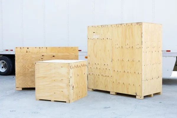 Machinery protection wooden box for Dhahran oil sector - industrial wooden box protecting mechanical equipment for safe transport